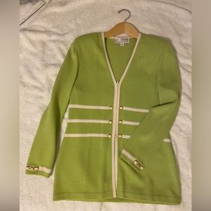 St. John Collection by Marie Gray Green Skirt Suit Set. Great Condition